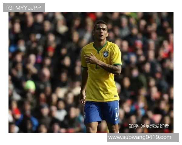 达尼洛在足球场上的传奇之路与未来发展展望